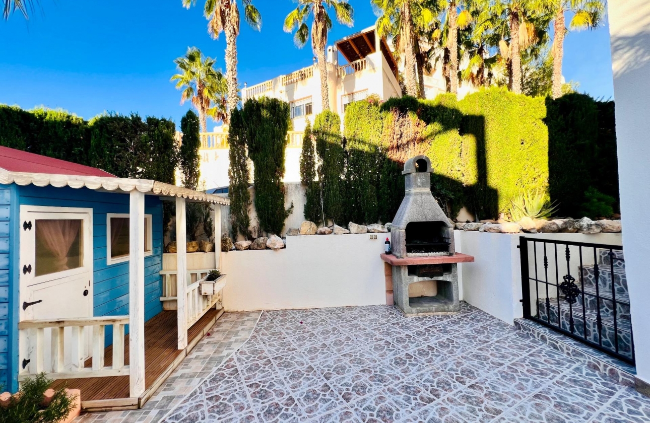 Resale - Villa - Orihuela Costa - Lomas de Campoamor-Las Ramblas