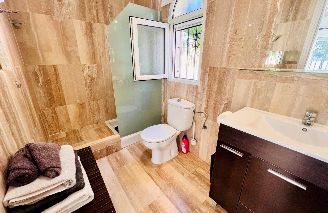 Resale - Villa - Orihuela Costa - Lomas de Campoamor-Las Ramblas