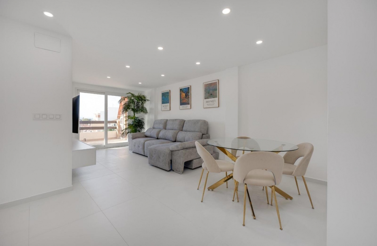 Rynek wtórny - Apartament - Torrevieja - Playa De Los Naufragos