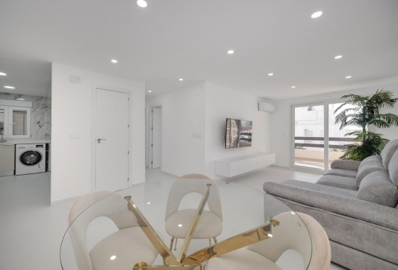 Rynek wtórny - Apartament - Torrevieja - Playa De Los Naufragos