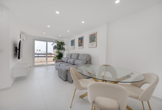 Rynek wtórny - Apartament - Torrevieja - Playa De Los Naufragos