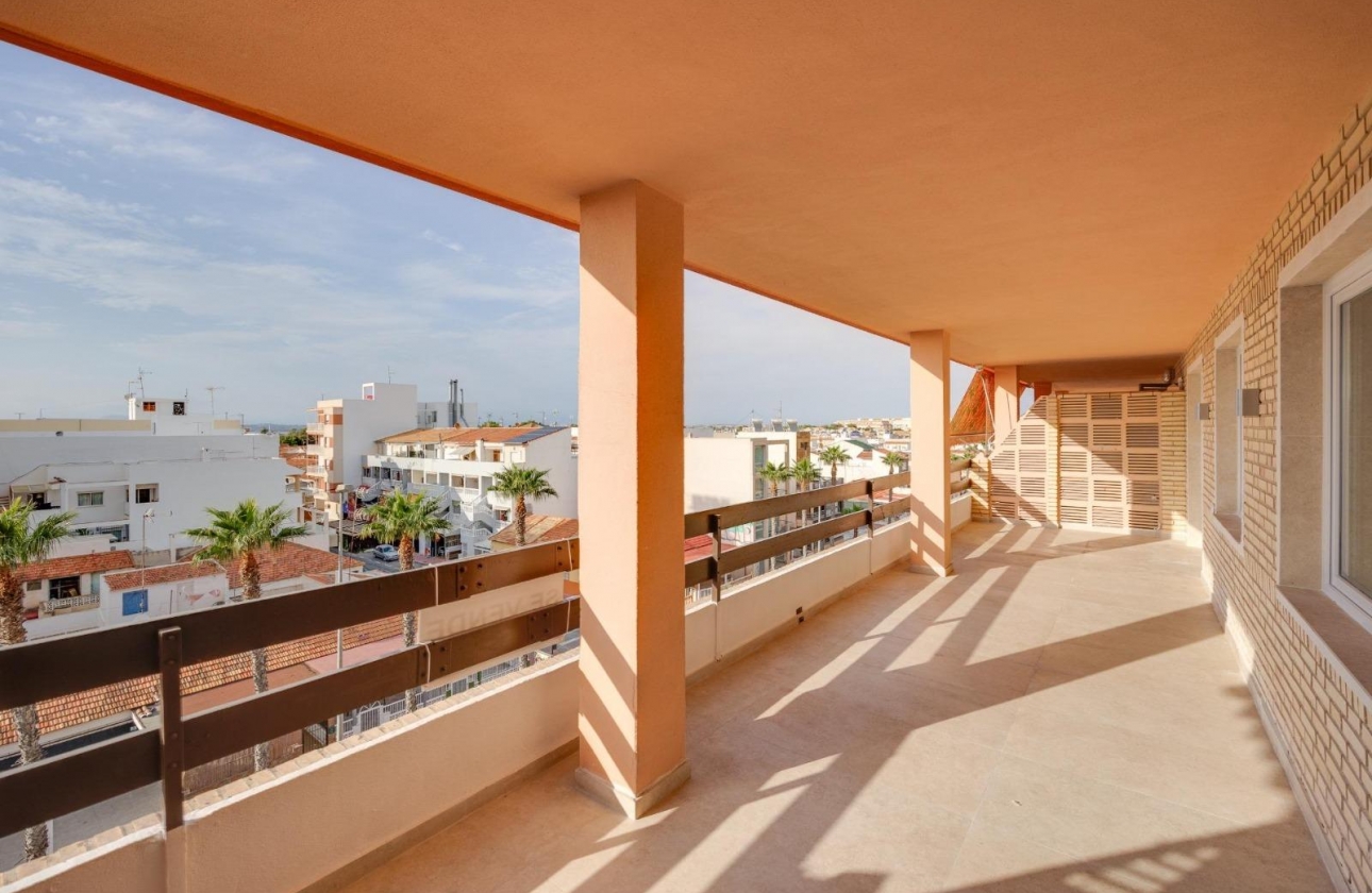 Rynek wtórny - Apartament - Torrevieja - Playa De Los Naufragos
