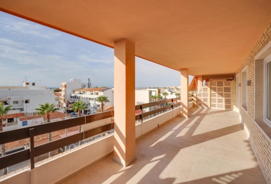 Rynek wtórny - Apartament - Torrevieja - Playa De Los Naufragos