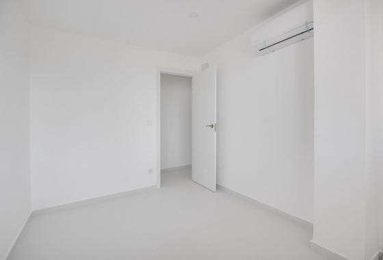 Rynek wtórny - Apartament - Torrevieja - Playa De Los Naufragos