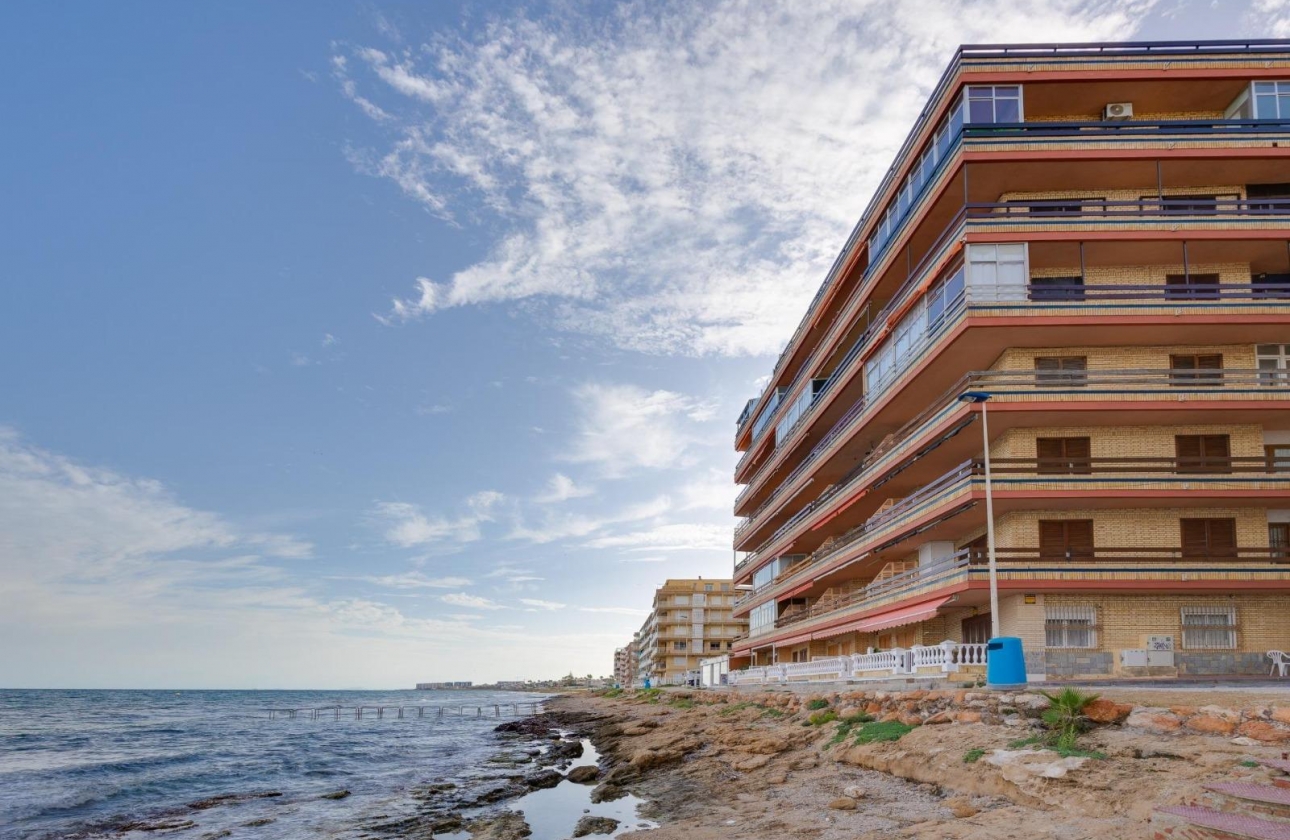 Rynek wtórny - Apartament - Torrevieja - Playa De Los Naufragos