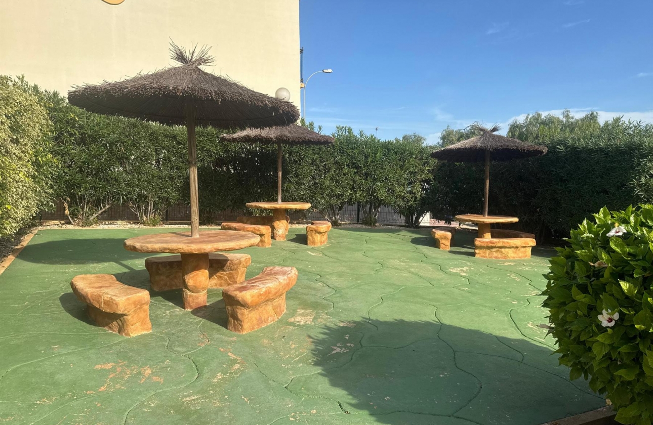 Rynek wtórny - Bungalow - Orihuela Costa - La Florida