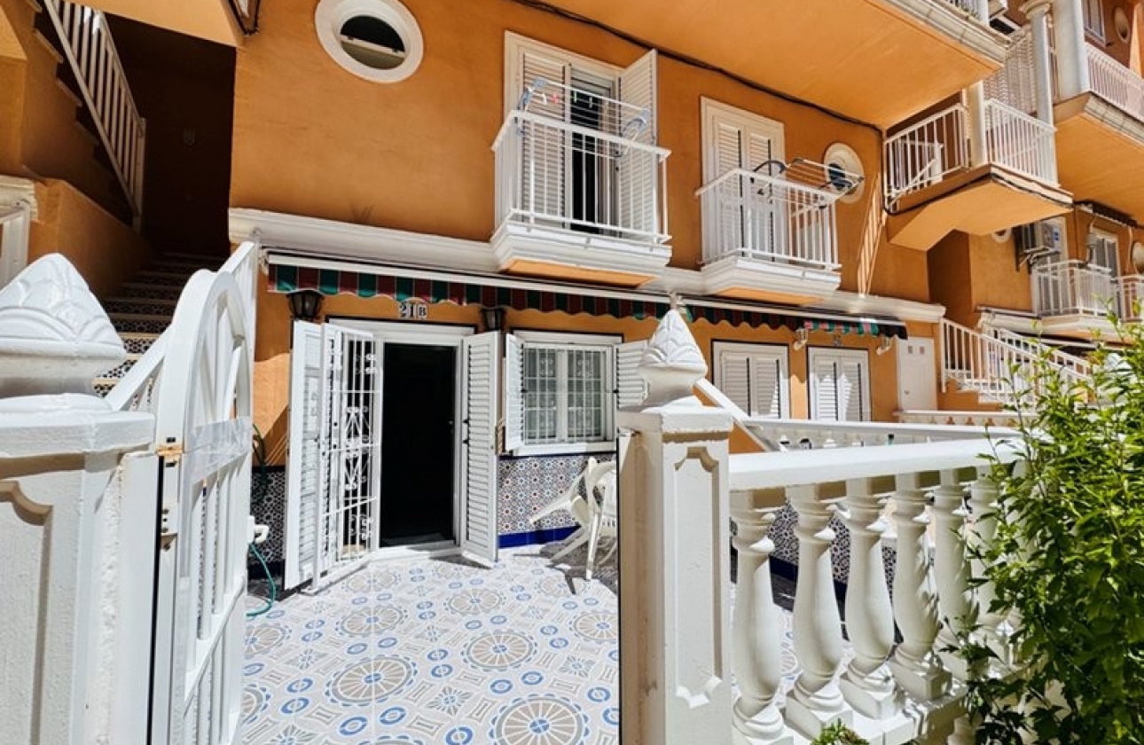 Rynek wtórny - Szeregowiec - Torrevieja - Puerto Romano