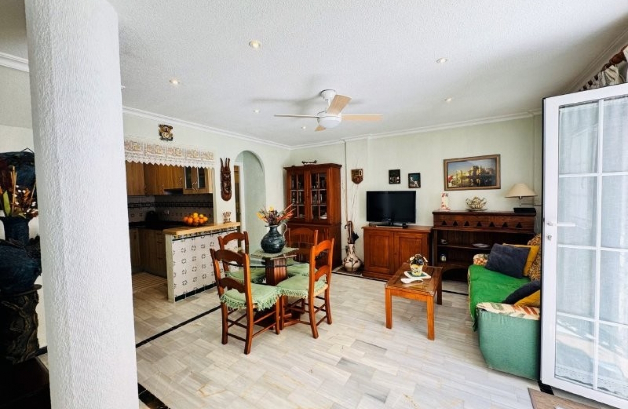 Rynek wtórny - Szeregowiec - Torrevieja - Puerto Romano