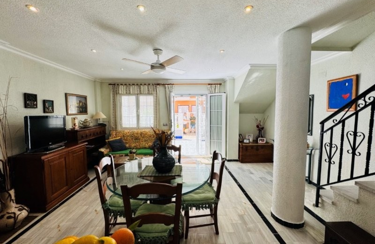 Rynek wtórny - Szeregowiec - Torrevieja - Puerto Romano