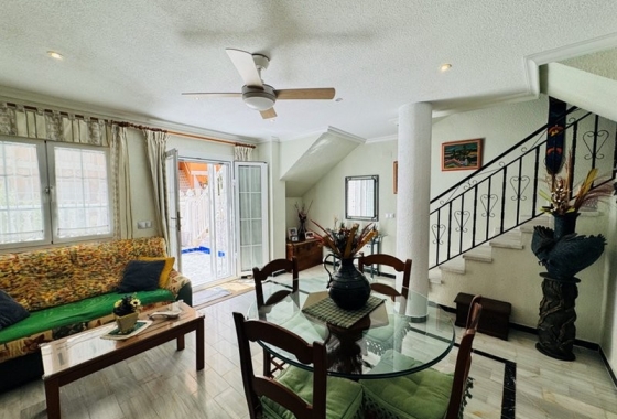 Rynek wtórny - Szeregowiec - Torrevieja - Puerto Romano