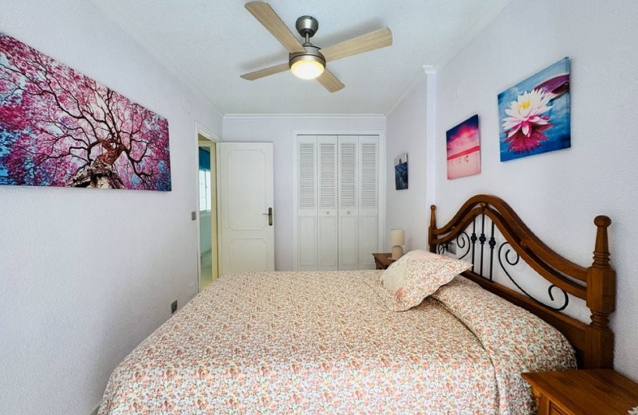 Rynek wtórny - Szeregowiec - Torrevieja - Puerto Romano