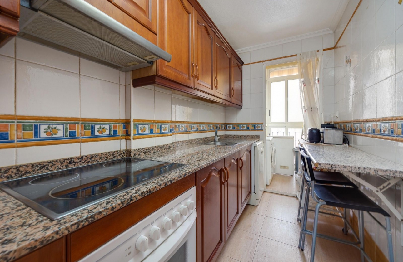 Rynek wtórny - Apartament - Torrevieja - Centro