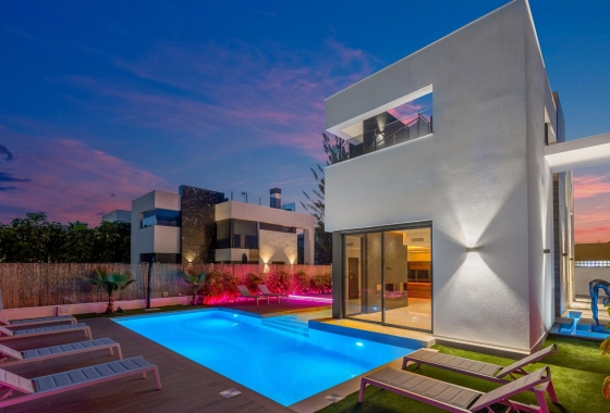 Rynek wtórny - Villa - Torrevieja - Torreta Florida