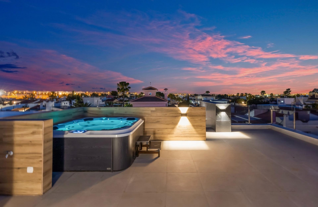 Rynek wtórny - Villa - Torrevieja - Torreta Florida