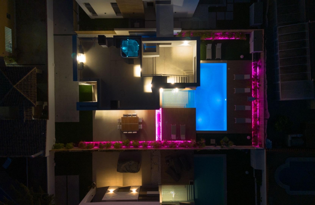 Rynek wtórny - Villa - Torrevieja - Torreta Florida