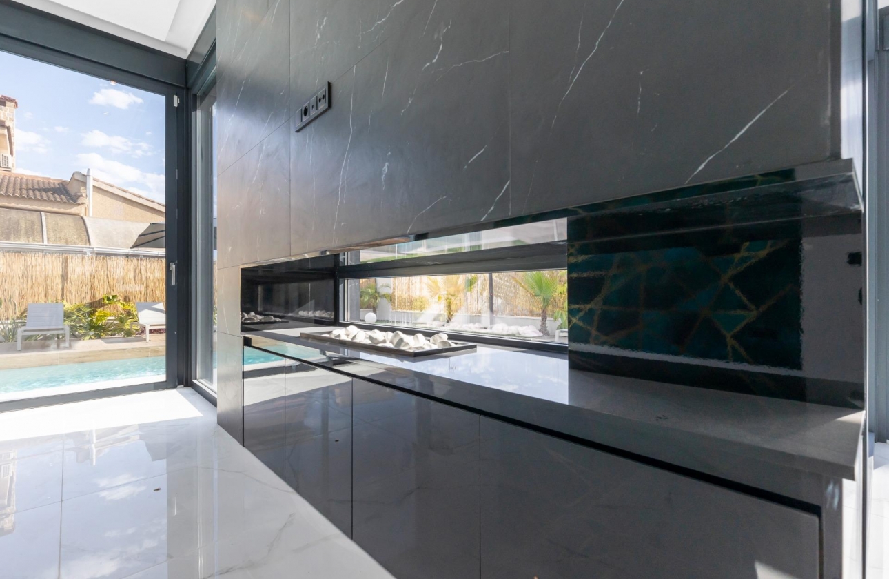 Rynek wtórny - Villa - Torrevieja - Torreta Florida