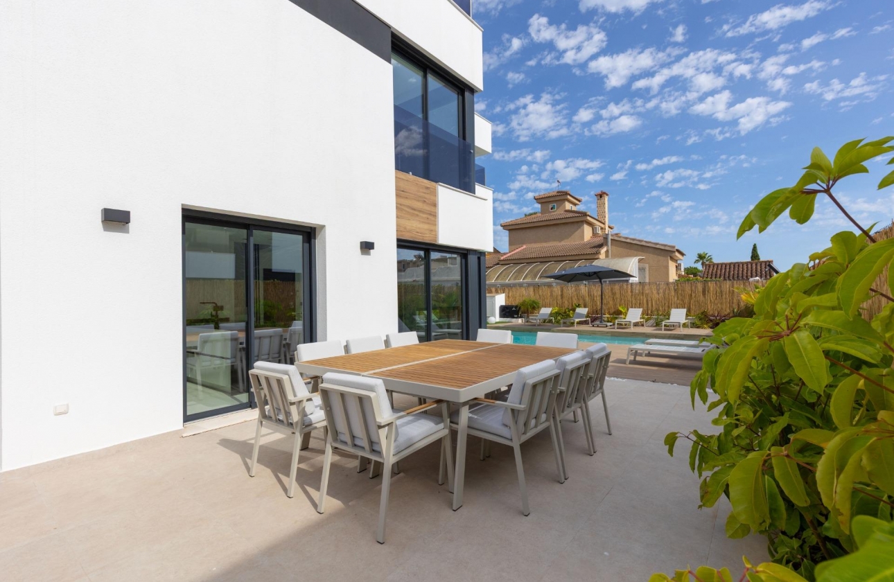 Rynek wtórny - Villa - Torrevieja - Torreta Florida