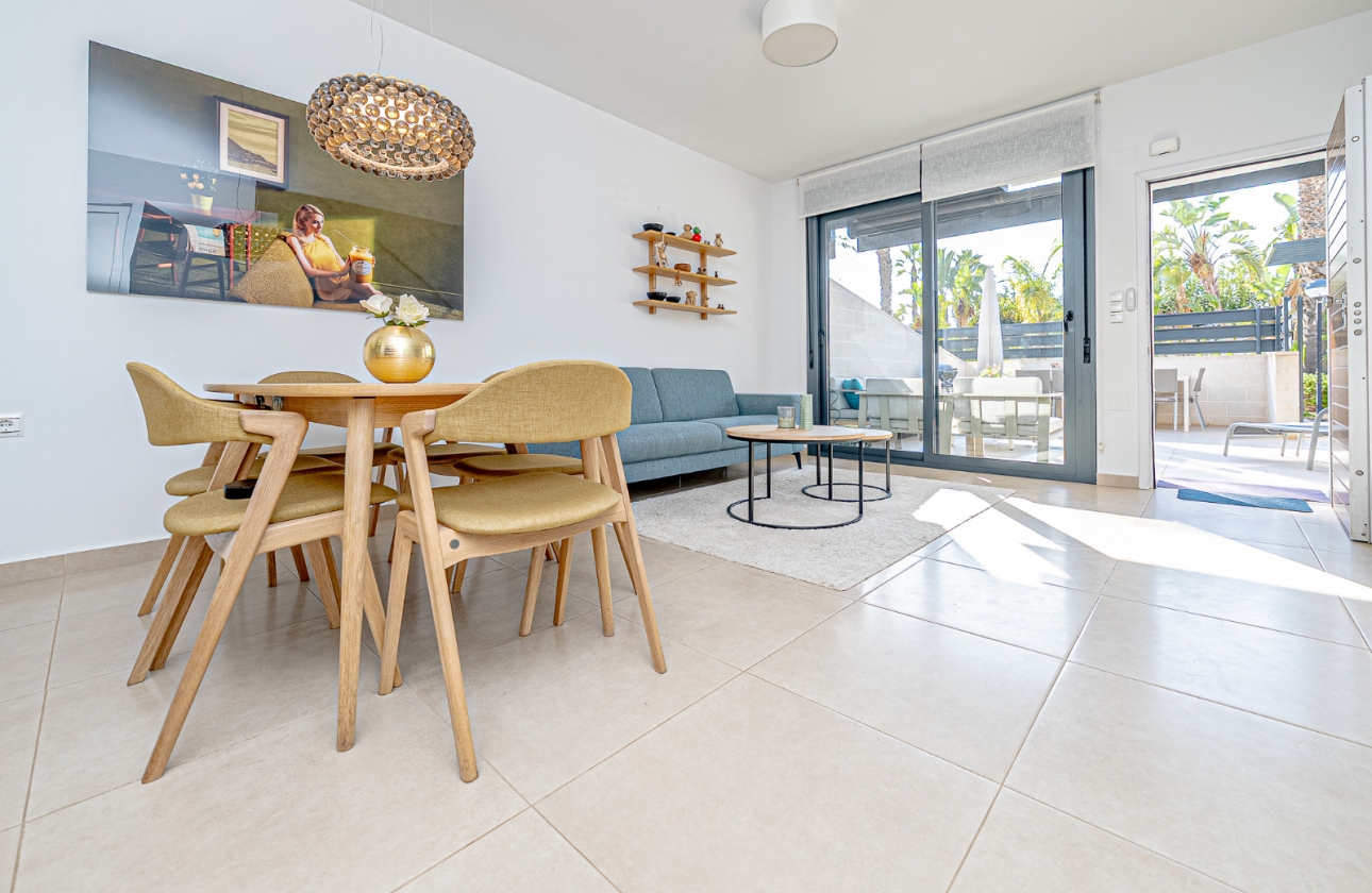 Rynek wtórny - Szeregowiec - Los Dolses