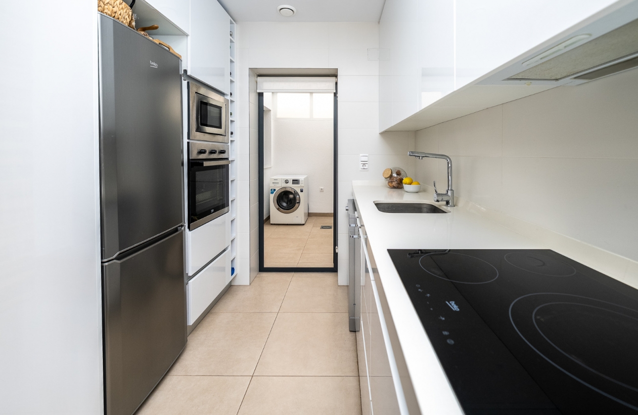 Rynek wtórny - Szeregowiec - Los Dolses