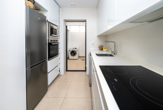 Rynek wtórny - Szeregowiec - Los Dolses