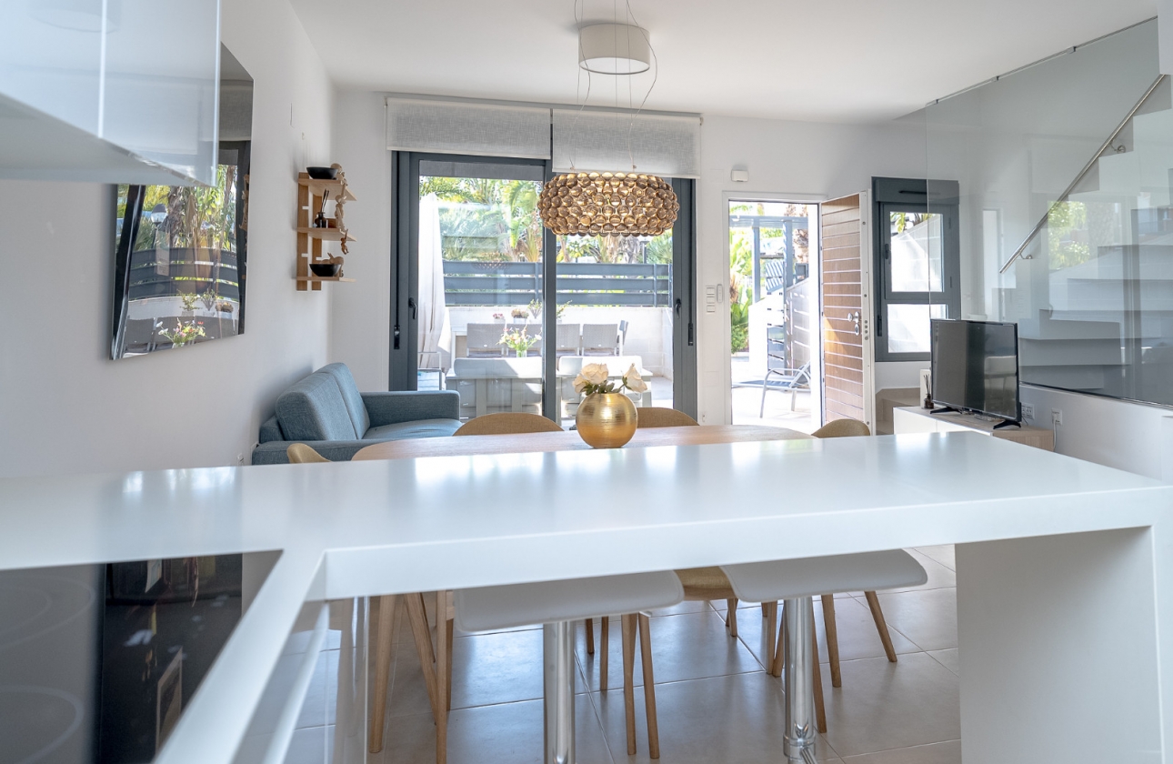 Rynek wtórny - Szeregowiec - Los Dolses