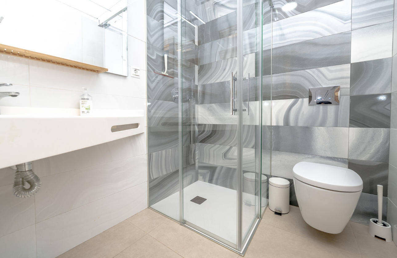 Rynek wtórny - Szeregowiec - Los Dolses