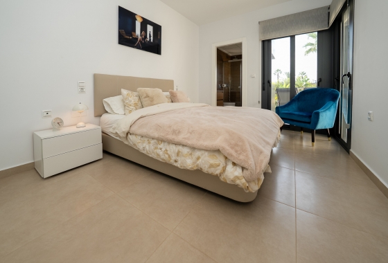 Rynek wtórny - Szeregowiec - Los Dolses