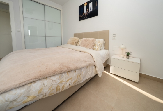 Rynek wtórny - Szeregowiec - Los Dolses