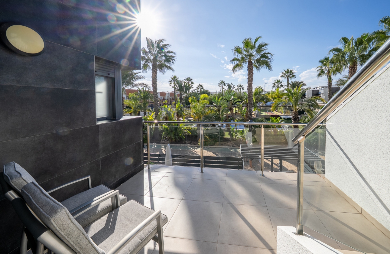 Rynek wtórny - Szeregowiec - Los Dolses