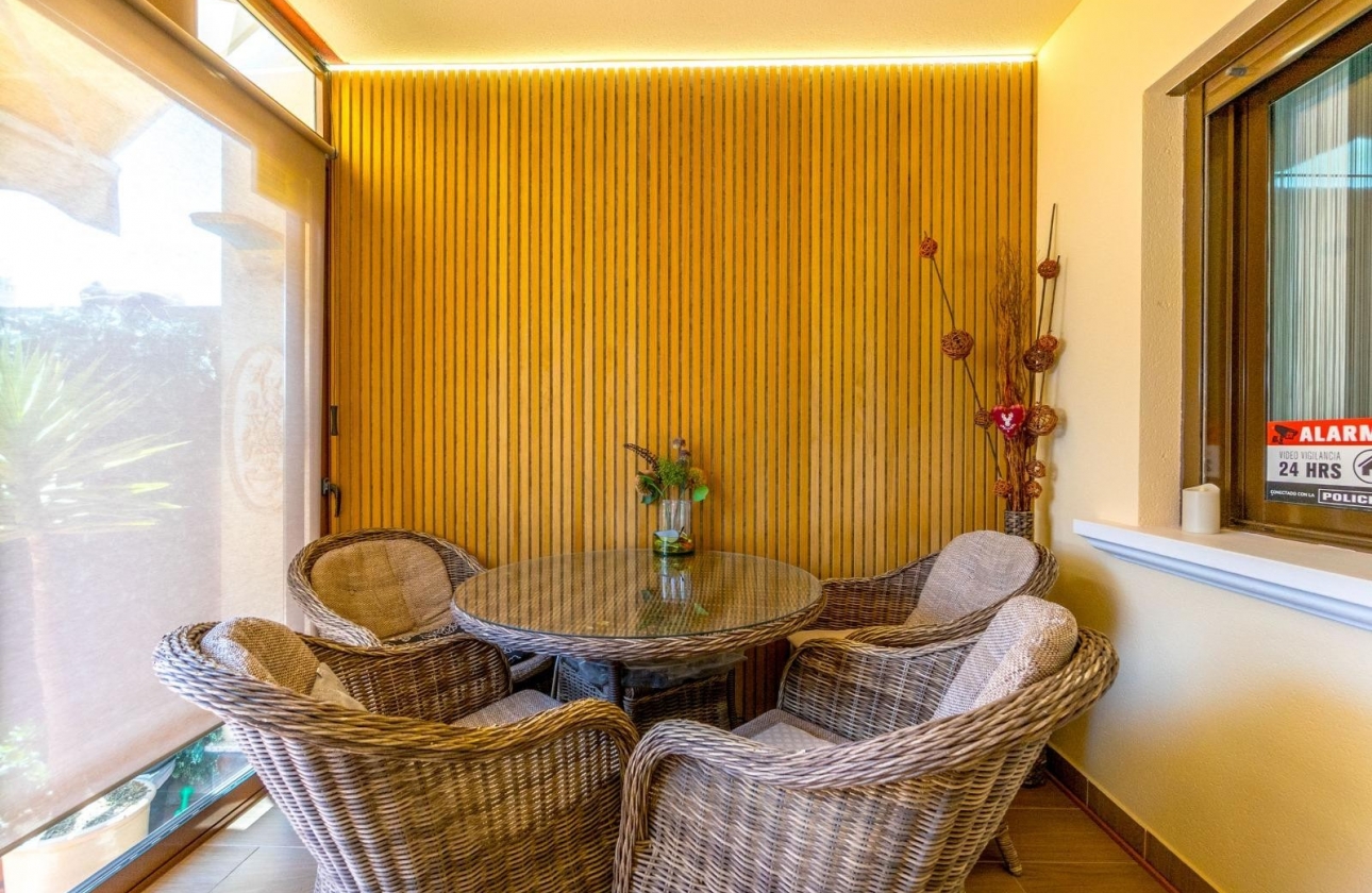 Rynek wtórny - Szeregowiec - Torrevieja - Aguas Nuevas