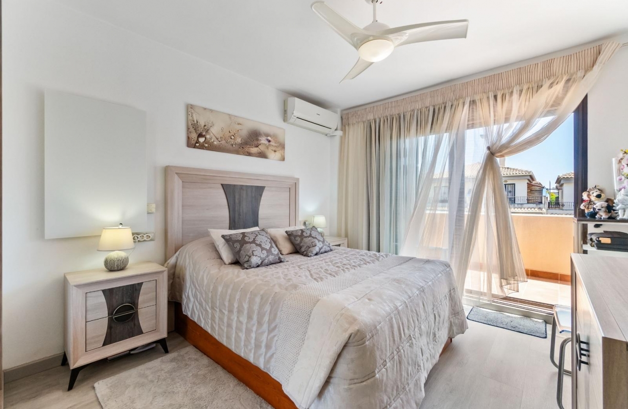 Rynek wtórny - Szeregowiec - Torrevieja - Aguas Nuevas