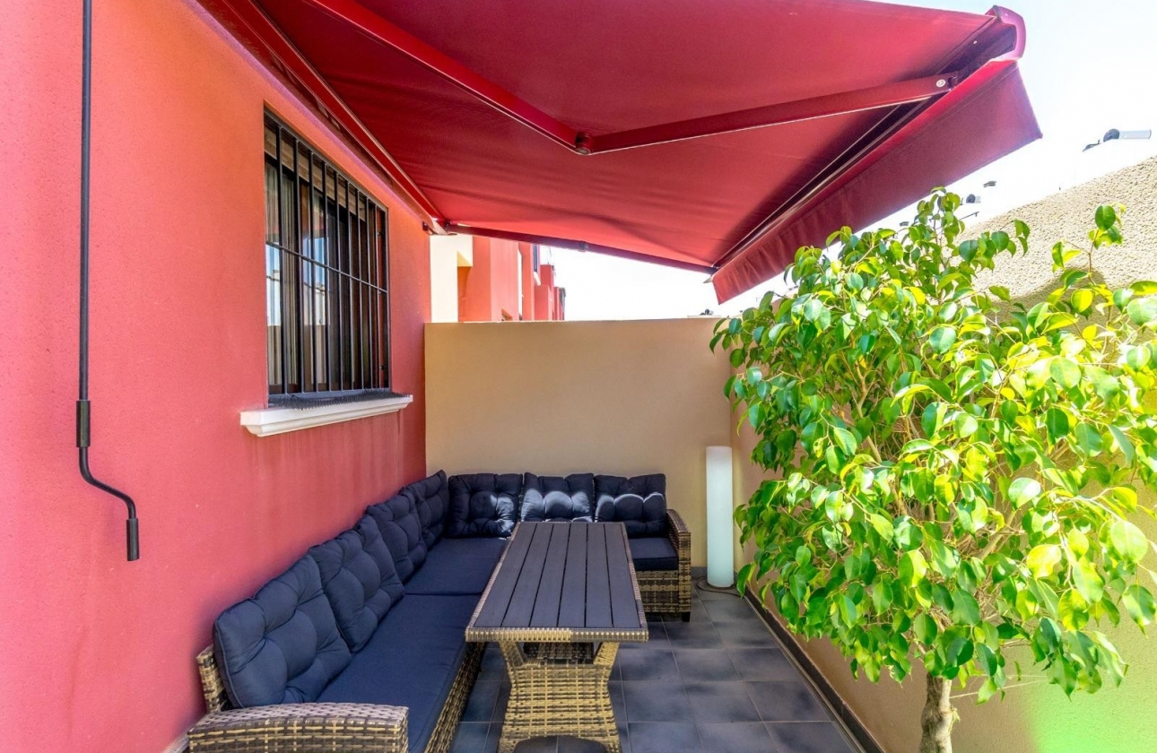 Rynek wtórny - Szeregowiec - Torrevieja - Aguas Nuevas