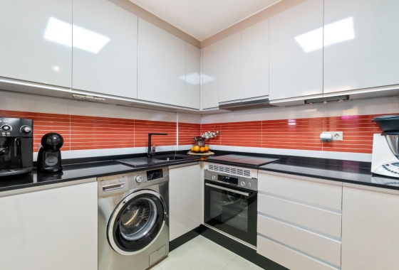 Rynek wtórny - Szeregowiec - Torrevieja - Aguas Nuevas