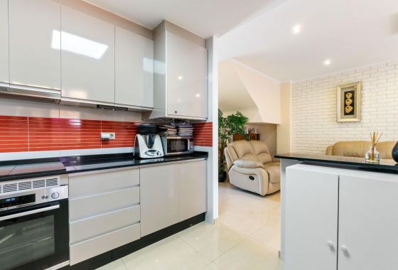 Rynek wtórny - Szeregowiec - Torrevieja - Aguas Nuevas