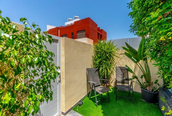 Rynek wtórny - Szeregowiec - Torrevieja - Aguas Nuevas