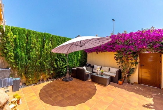 Rynek wtórny - Szeregowiec - Torrevieja - Aguas Nuevas