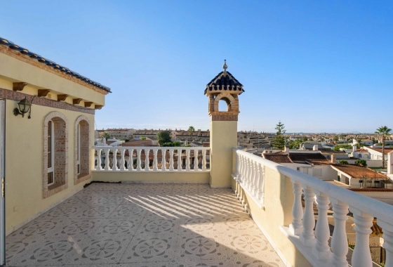 Rynek wtórny - Villa - Orihuela Costa - La Florida