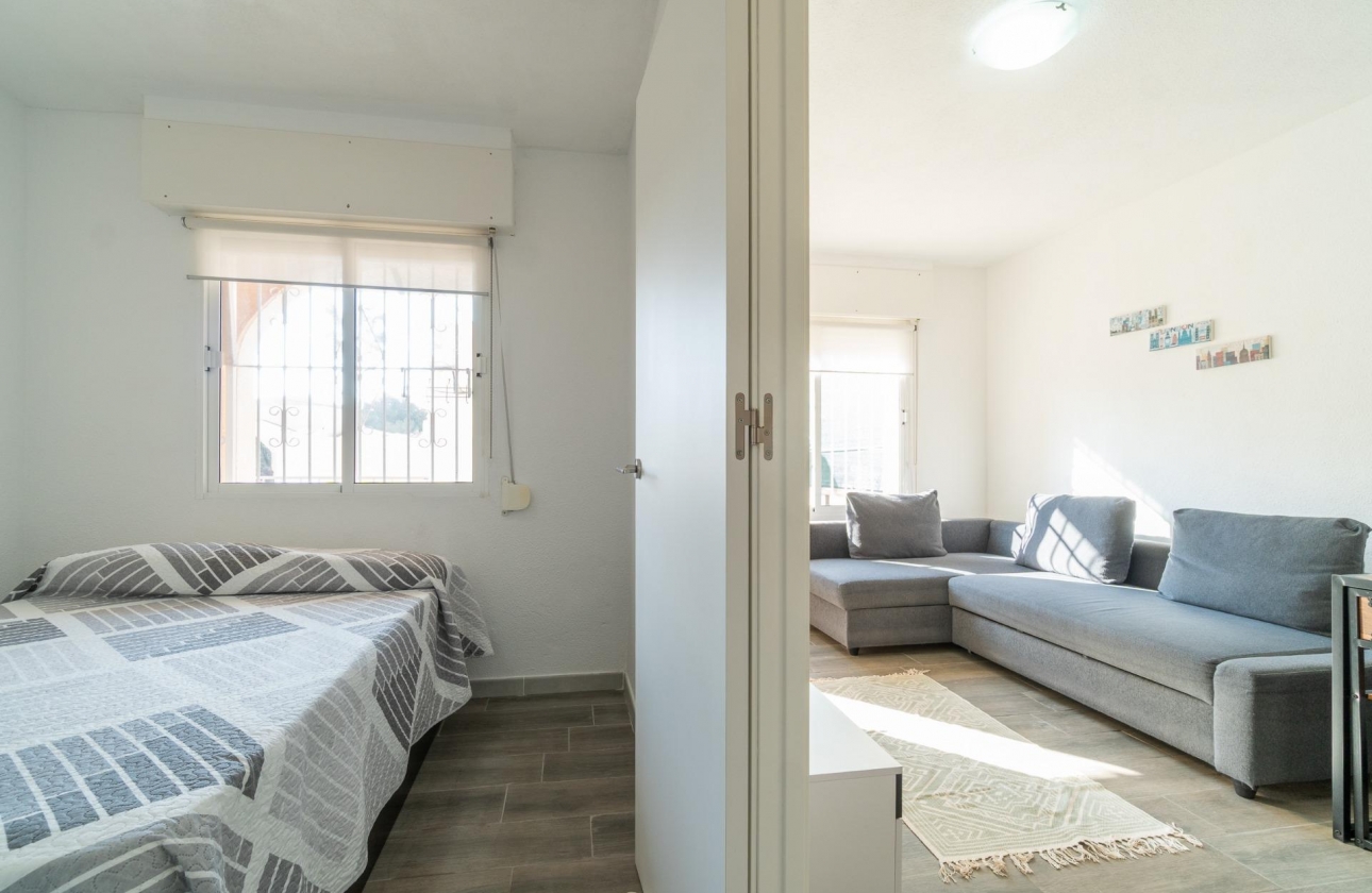Rynek wtórny - Apartament - Torrevieja - Los Balcones