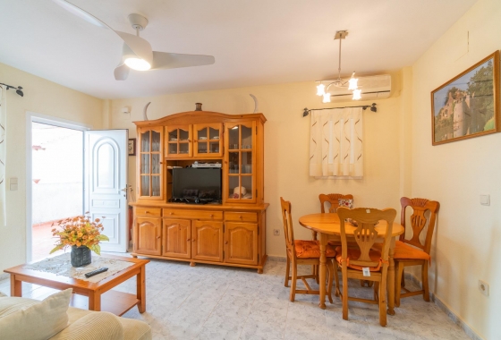 Wynajem długoterminowy - Apartament - Orihuela Costa - Playa Flamenca