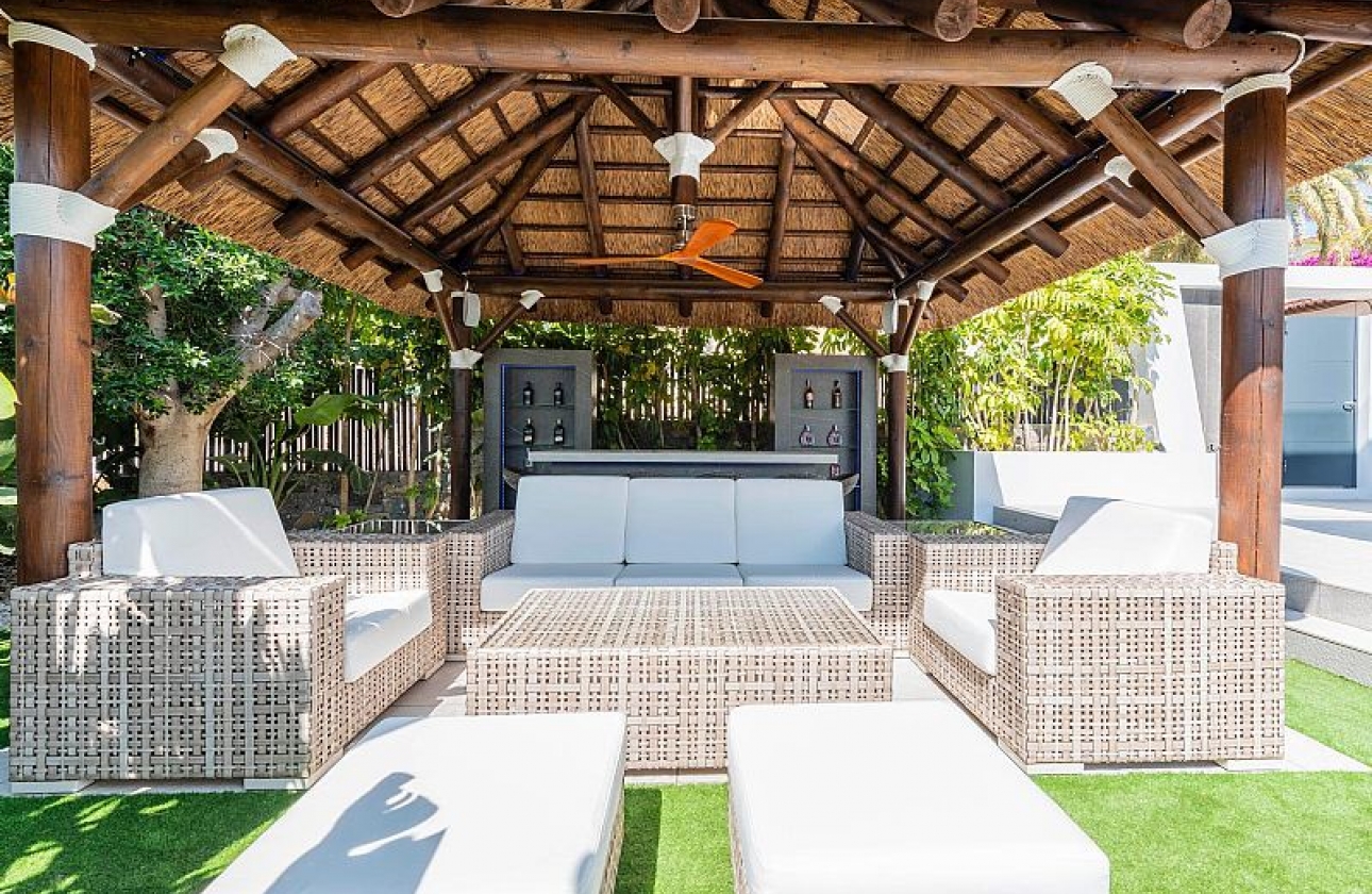 Rynek pierwotny - Villa - Calpe