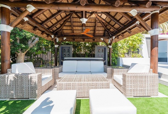 Rynek pierwotny - Villa - Calpe