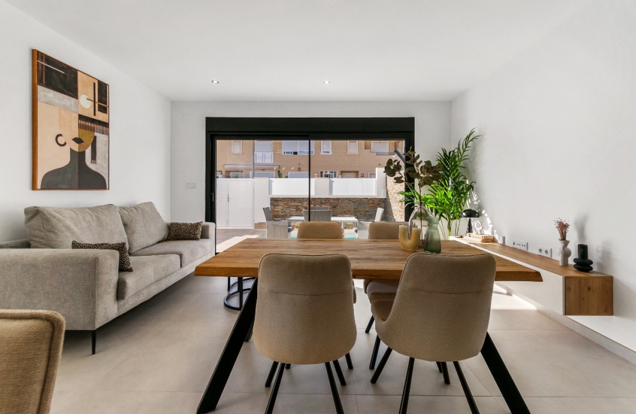 Rynek pierwotny - Szeregowiec - Aspe - Santiago de la Ribera