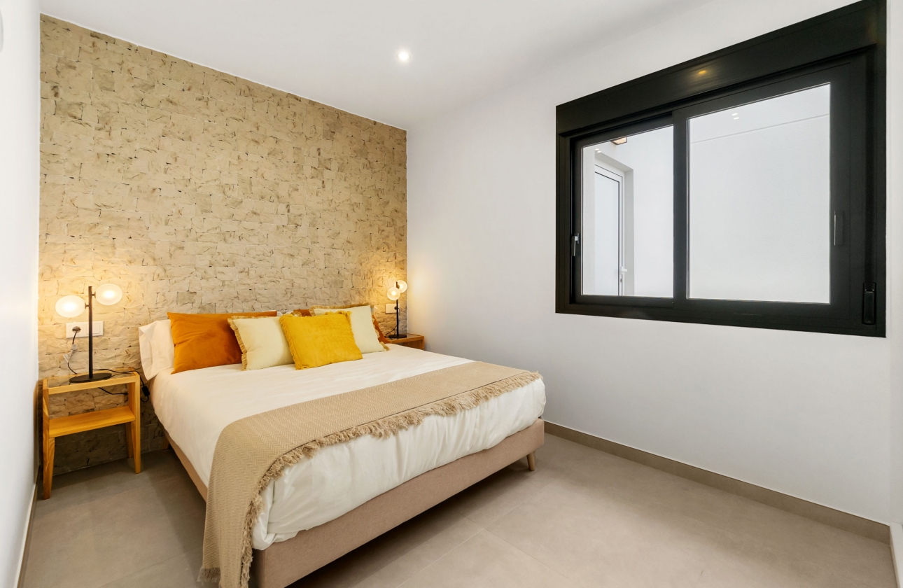 Rynek pierwotny - Szeregowiec - Aspe - Santiago de la Ribera