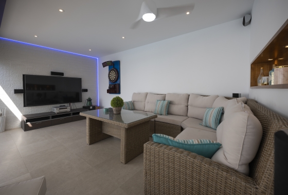 Rynek pierwotny - Villa - Jerónimo y Avileses