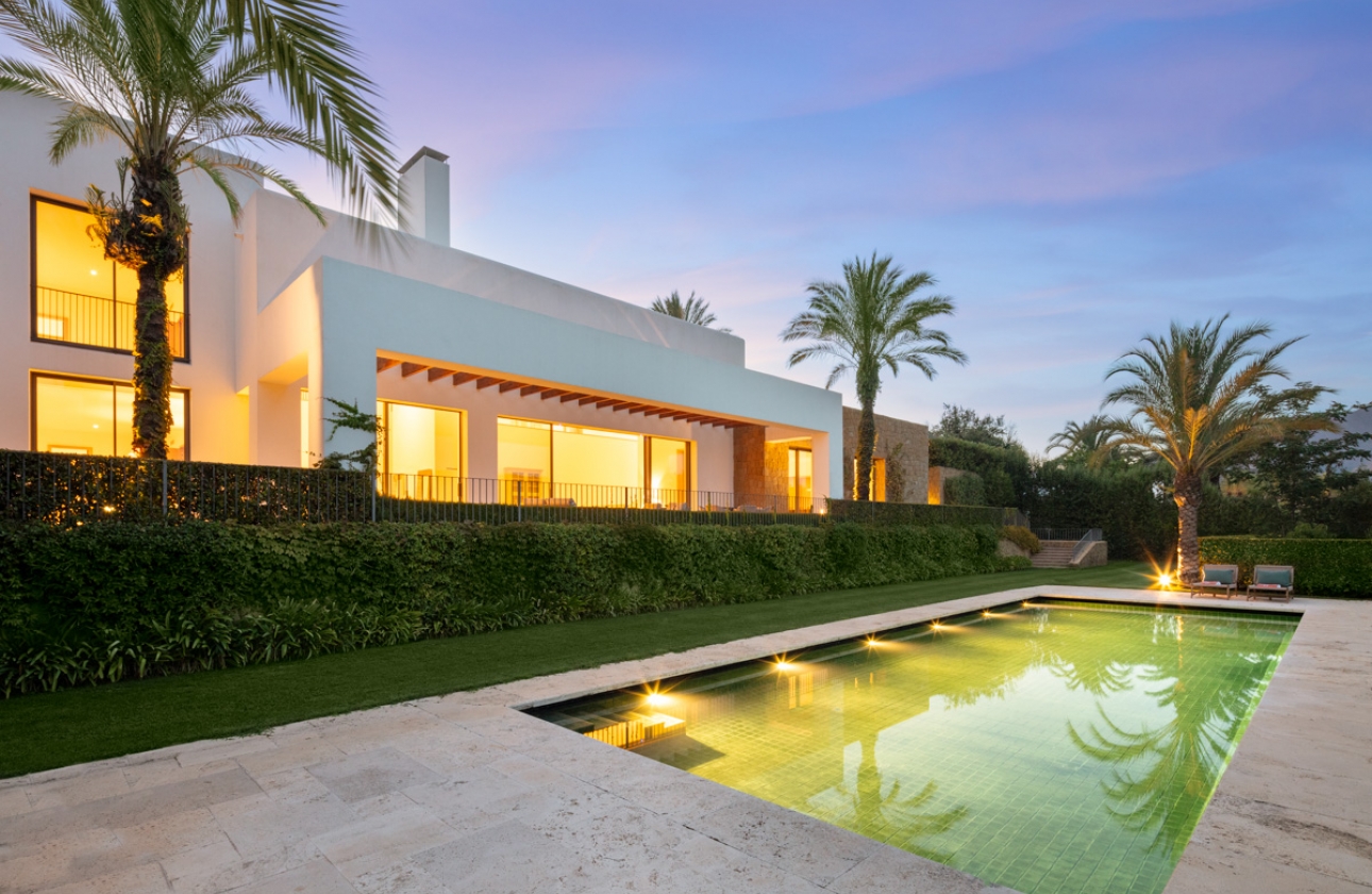 Obra nueva - Villa - Casares