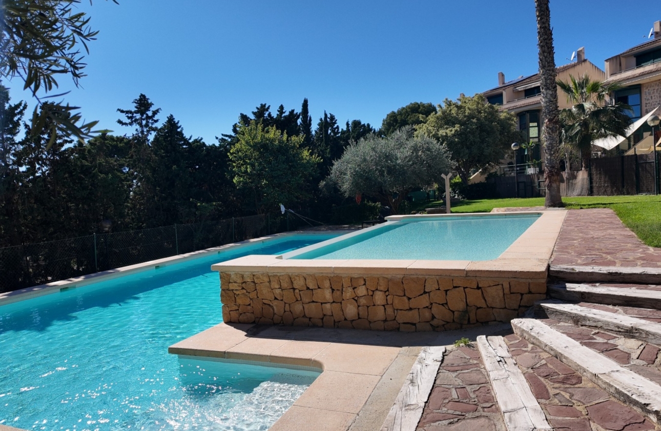 Rynek wtórny - Bungalow - San Juan de Alicante - Lloixa