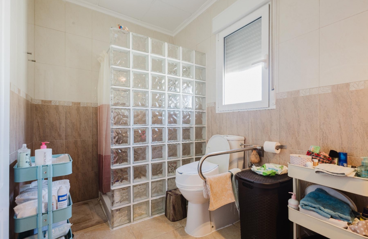 Rynek wtórny - Szeregowiec - Torrevieja - La Siesta - El Salado -  Torreta