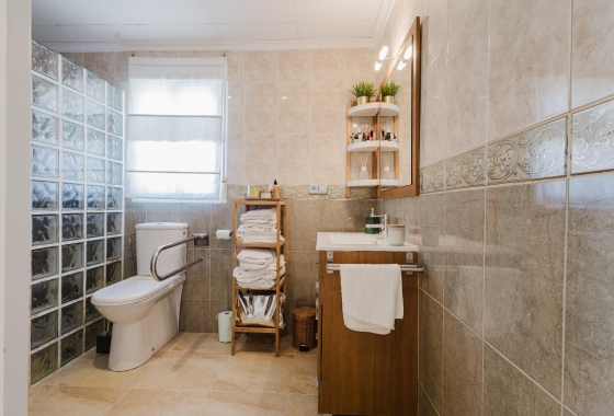 Rynek wtórny - Szeregowiec - Torrevieja - La Siesta - El Salado -  Torreta