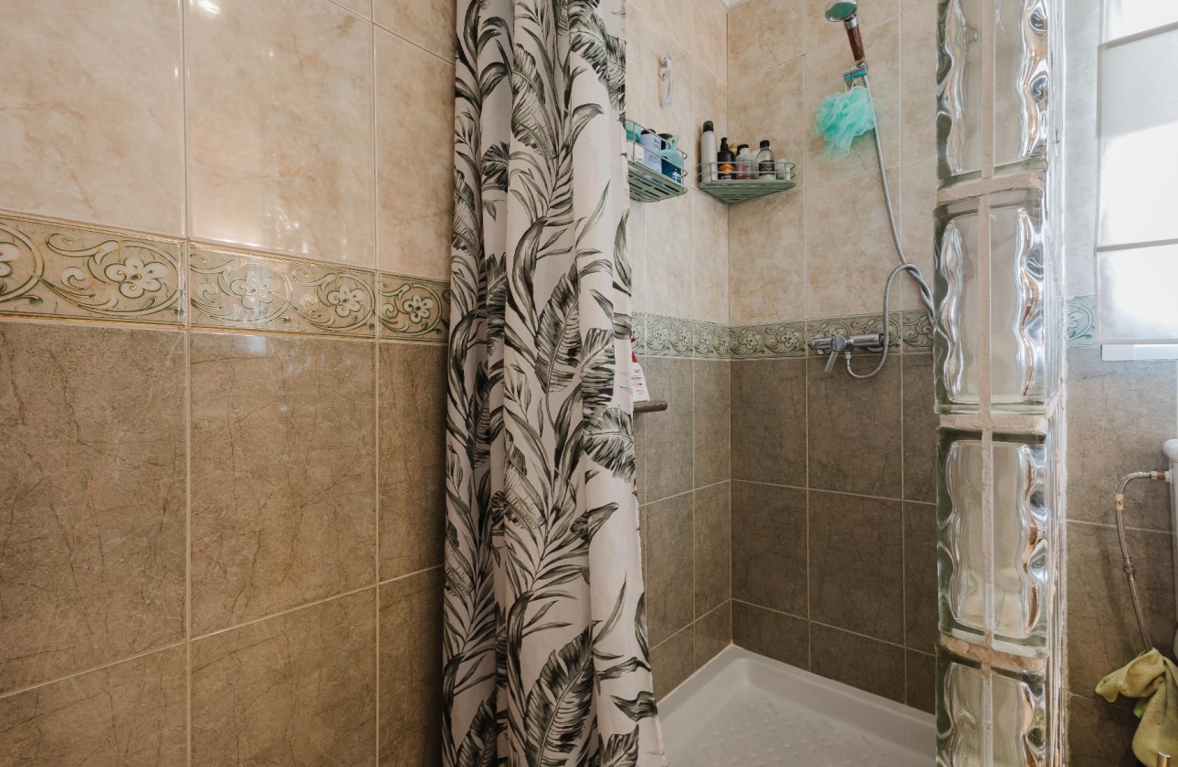 Rynek wtórny - Szeregowiec - Torrevieja - La Siesta - El Salado -  Torreta