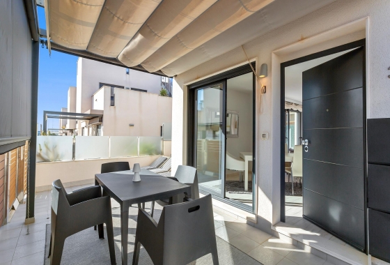 Rynek wtórny - Villa - Torrevieja - Sector 25